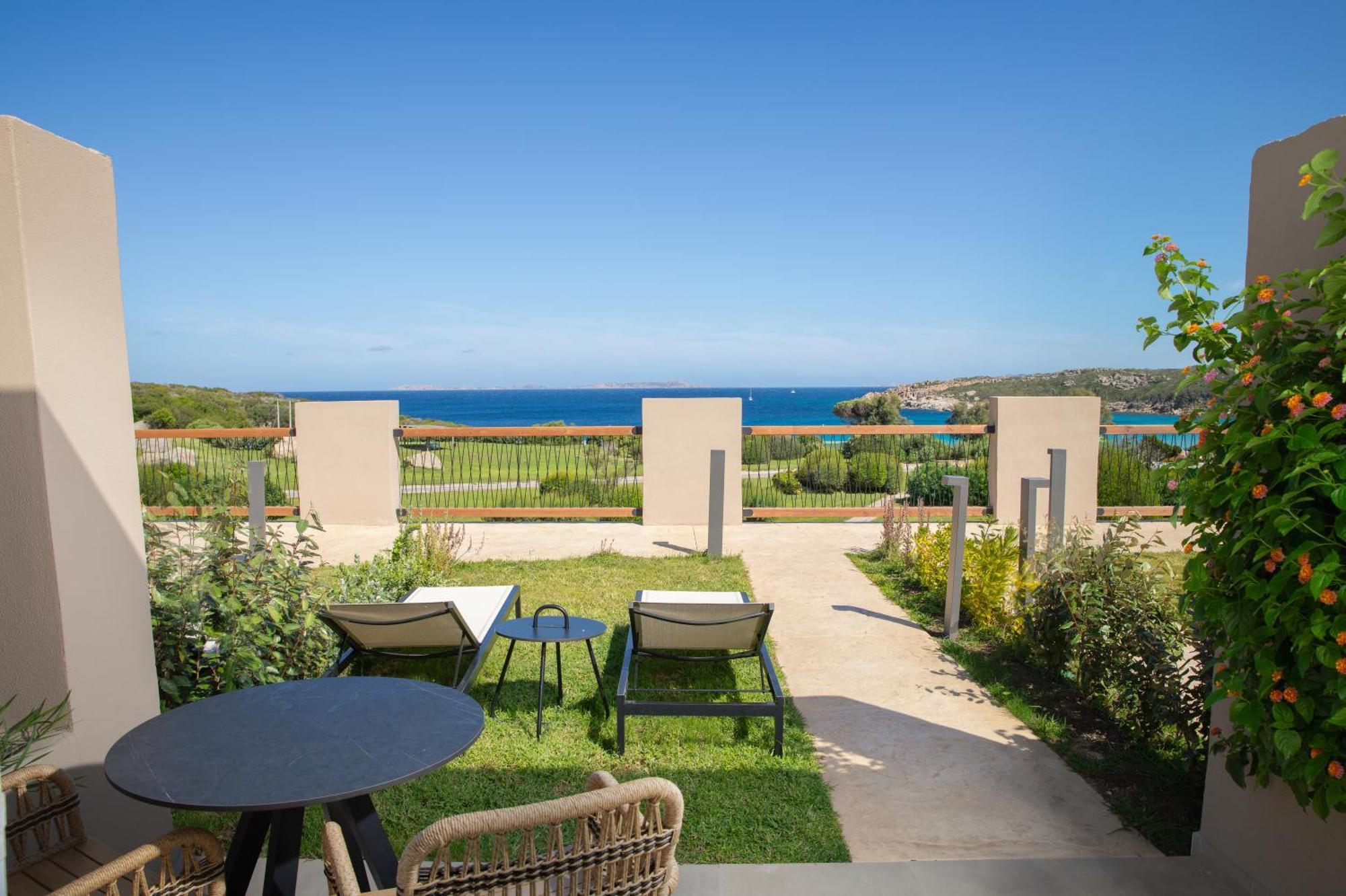 Mangia'S Sardinia Resort - New Opening 산타테레사의갈루라 외부 사진